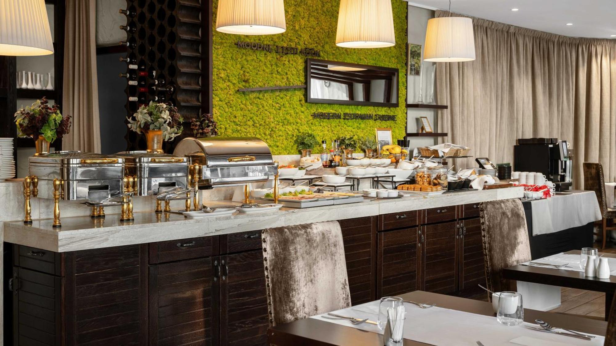 Rixwell Collection Savoy Boutique Hotel Таллин Экстерьер фото