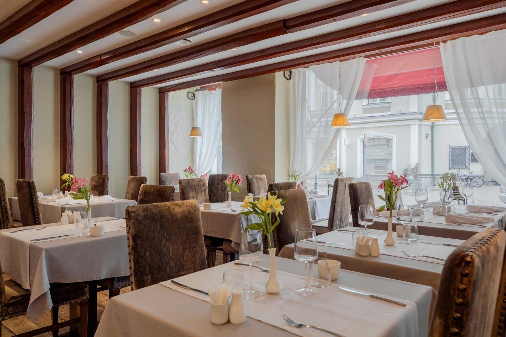 Rixwell Collection Savoy Boutique Hotel Таллин Экстерьер фото