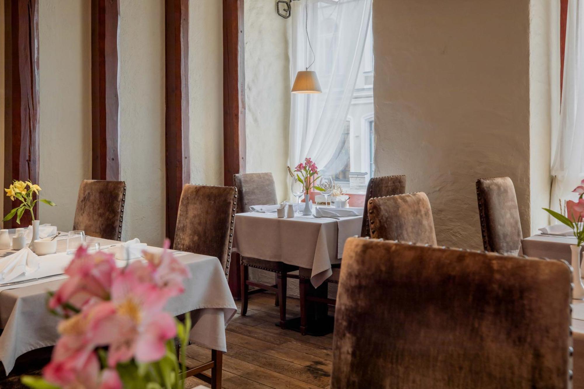 Rixwell Collection Savoy Boutique Hotel Таллин Экстерьер фото